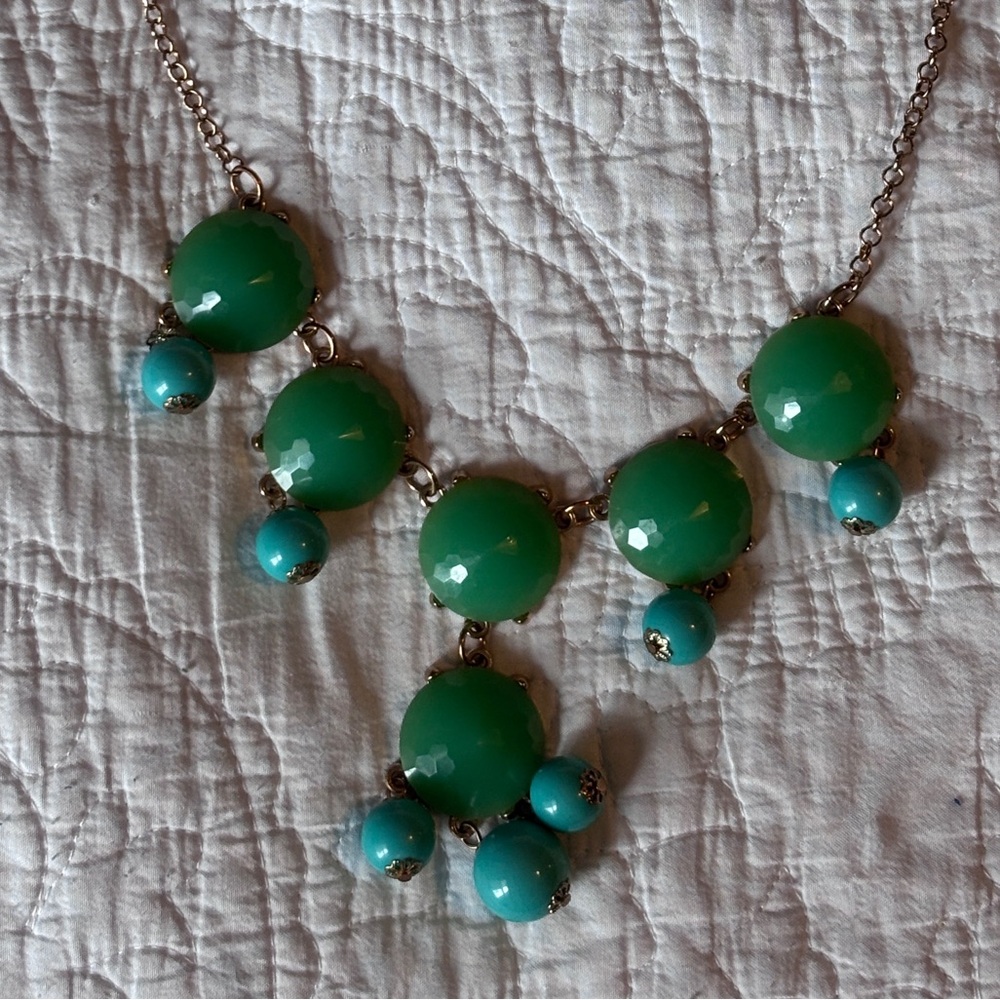 Jade Green & Gold Bubble Necklace, 6 beads